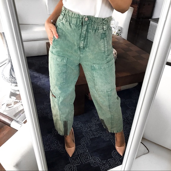 Urban Outfitters Denim - 🆕 BDG URBAN OUTFITTERS HIGH WAIST CARPENTER JEANS